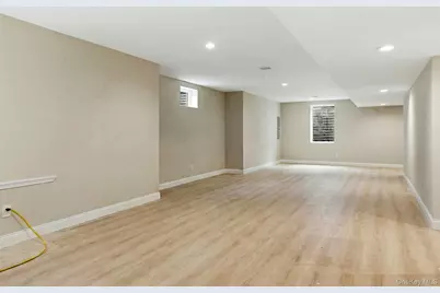 37 Star Lane, Levittown, NY 11756 - Photo 42