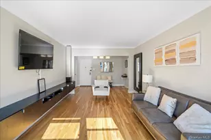 110-45 71st Rd, Forest Hills, NY 11375 - Photo 2