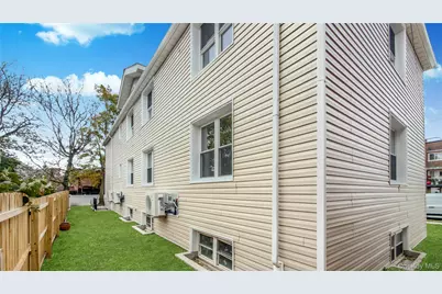 903 E 93rd Street, Brooklyn, NY 11236 - Photo 44