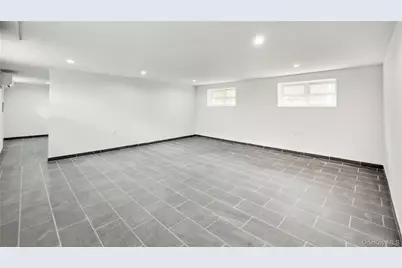 903 E 93rd Street, Brooklyn, NY 11236 - Photo 20