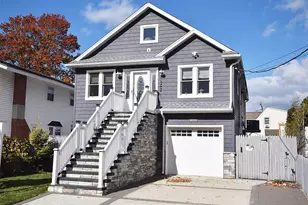 1031 Van Buren St, Baldwin, NY 11510 - Photo 2