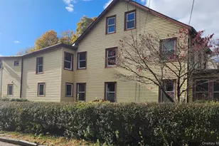 19 Grove St, Beacon, NY 12508 - Photo 4