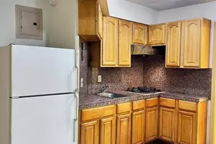 37-30 103 St, Corona, NY 11368 - Photo 4