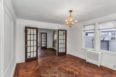 173-15 109th Avenue, Jamaica, NY 11433 - Photo 12