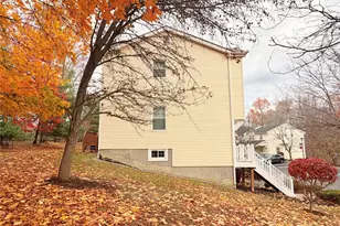 28 Lake Ridge Dr, Middletown, NY 10940 - Photo 18