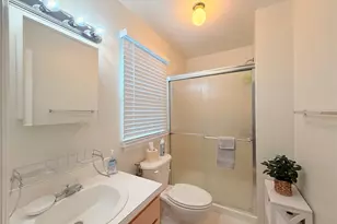 28 Lake Ridge Dr, Middletown, NY 10940 - Photo 10