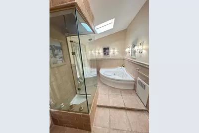 3200 Lydia Lane, Bellmore, NY 11710 - Photo 10