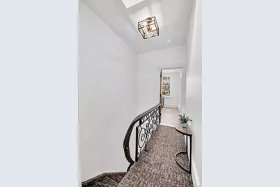 2520 Newtown Avenue #2, Astoria, NY 11102 - Photo 12