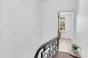 25-20 Newtown Ave, Astoria, NY 11102 - Photo 12