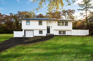 207 N Titmus Dr, Mastic, NY 11950 - Photo 26