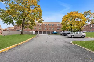 244-02 57th Dr, Douglaston, NY 11362 - Photo 16