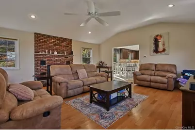 7 Farview Road, Hopewell Junction, NY 12533 - Photo 18