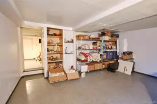 501 Tulip Ave, Floral Park, NY 11001 - Photo 32