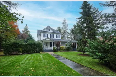 501 Tulip Avenue, Floral Park, NY 11001 - Photo 4