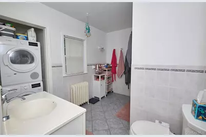 501 Tulip Avenue, Floral Park, NY 11001 - Photo 30