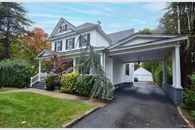 501 Tulip Avenue, Floral Park, NY 11001 - Photo 2