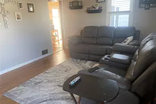 47 Walnut Ave E, Farmingdale, NY 11735 - Photo 6