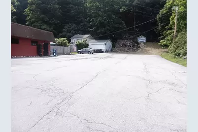 657 Jersey Avenue, Greenwood Lake, NY 10925 - Photo 18