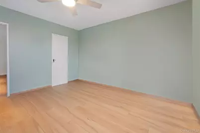 224-24 Union Turnpike #6G, Oakland Gardens, NY 11364 - Photo 12