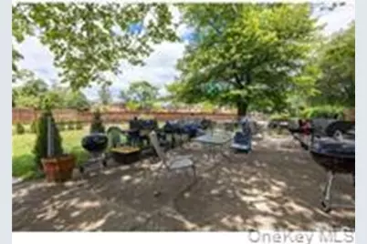 224-24 Union Turnpike #6G, Oakland Gardens, NY 11364 - Photo 20