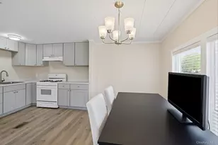 40 Buttercup Dr, Bohemia, NY 11716 - Photo 12