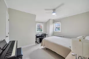 311 Devon Ln, Smithtown, NY 11787 - Photo 12