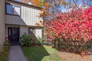 372 Birch Ln, Irvington, NY 10533 - Photo 2