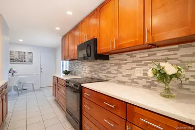 372 Birch Lane, Irvington, NY 10533 - Photo 14