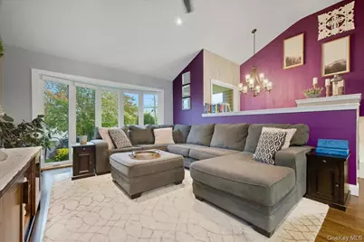 1800 Carlisle Place, Merrick, NY 11566 - Photo 4