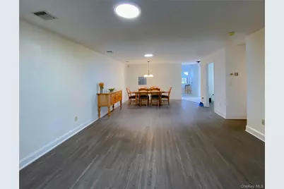 22 Knolls Drive, Stony Brook, NY 11790 - Photo 10