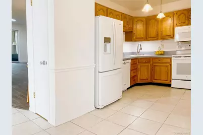 22 Knolls Drive, Stony Brook, NY 11790 - Photo 4