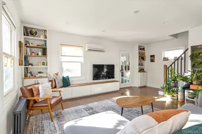 13 Gotham Street, Valley Stream, NY 11581 - Photo 4