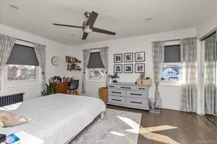 13 Gotham St, Valley Stream, NY 11581 - Photo 10