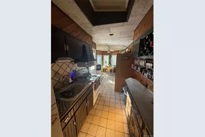 [Address not provided], West Babylon, NY 11704 - Photo 4