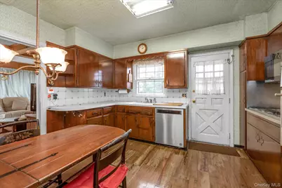 936 Madison Street, Hewlett, NY 11598 - Photo 14