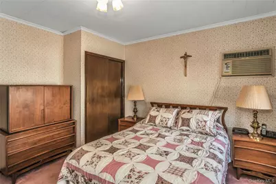 61-22 56th Drive, Maspeth, NY 11378 - Photo 24