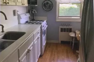 48 Dehaven, Yonkers, NY 10703 - Photo 2