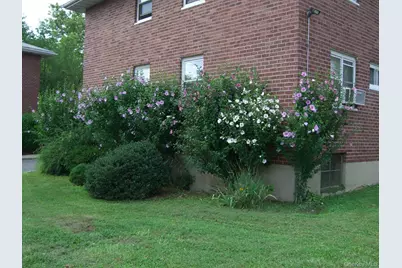 48 Dehaven #2E, Yonkers, NY 10703 - Photo 12