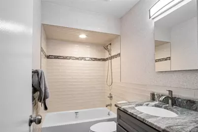 1000 Cleveland Street, Uniondale, NY 11553 - Photo 18