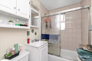 20-21 Parsons Blvd, Whitestone, NY 11357 - Photo 18