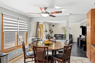 4 Lisa Ct, Medford, NY 11763 - Photo 22