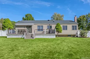 4 Lisa Ct, Medford, NY 11763 - Photo 16