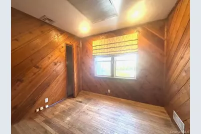 23 Gay Drive, Great Neck, NY 11024 - Photo 16