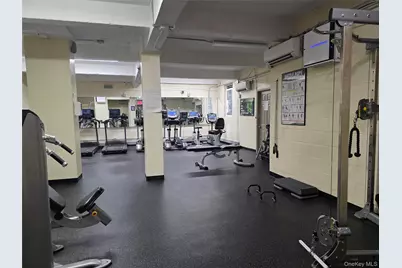 84-01 Main Street #506, Briarwood, NY 11435 - Photo 22