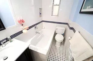 118-11 84 Ave 118-11 84 Ave, Kew Gardens, NY 11415 - Photo 16