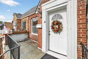 223 1/2 Delano W Ave, Yonkers, NY 10704 - Photo 4