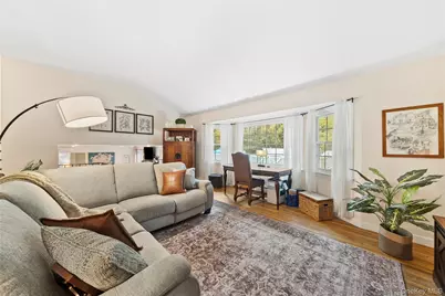 442 Hoffman Lane, Hauppauge, NY 11788 - Photo 18