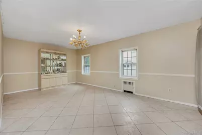 15 N Butehorn Street, Bethpage, NY 11714 - Photo 8