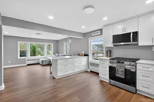 41 Ostend Rd, Island Park, NY 11558 - Photo 14