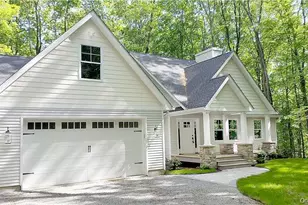 4 Spruce Hill Ln, Warwick, NY 10990 - Photo 8